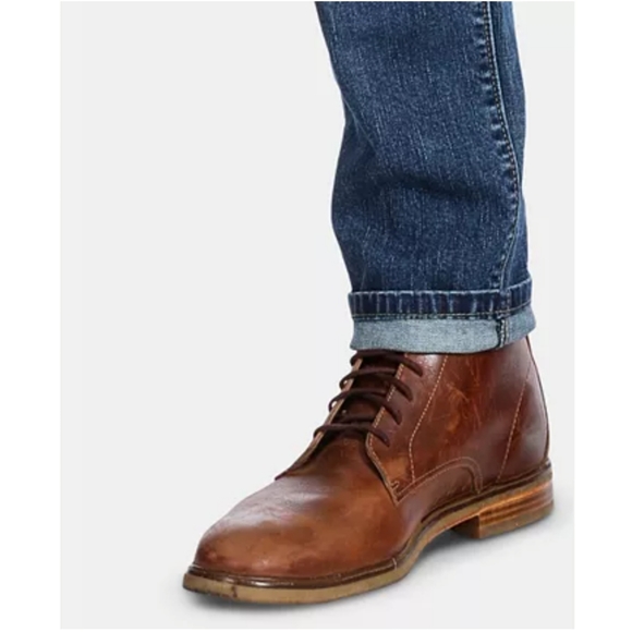 Wrangler - Slim Tapered Larston Jeans - Picture 4 of 7